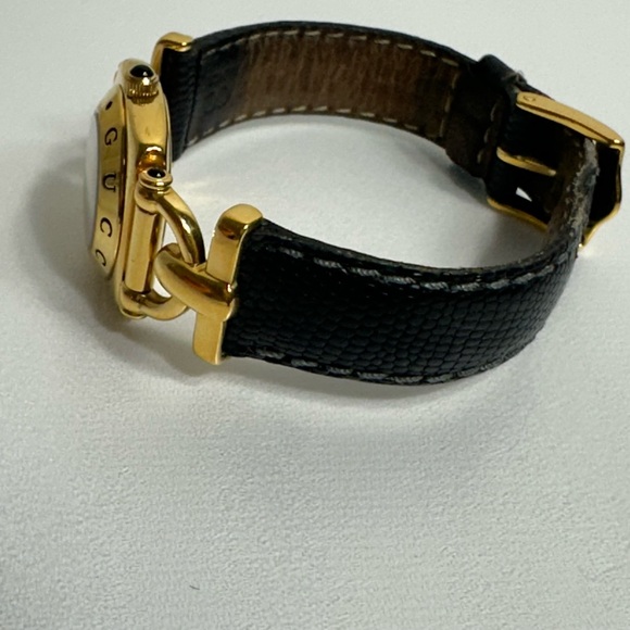 Gucci Watch - Picture 7 of 8